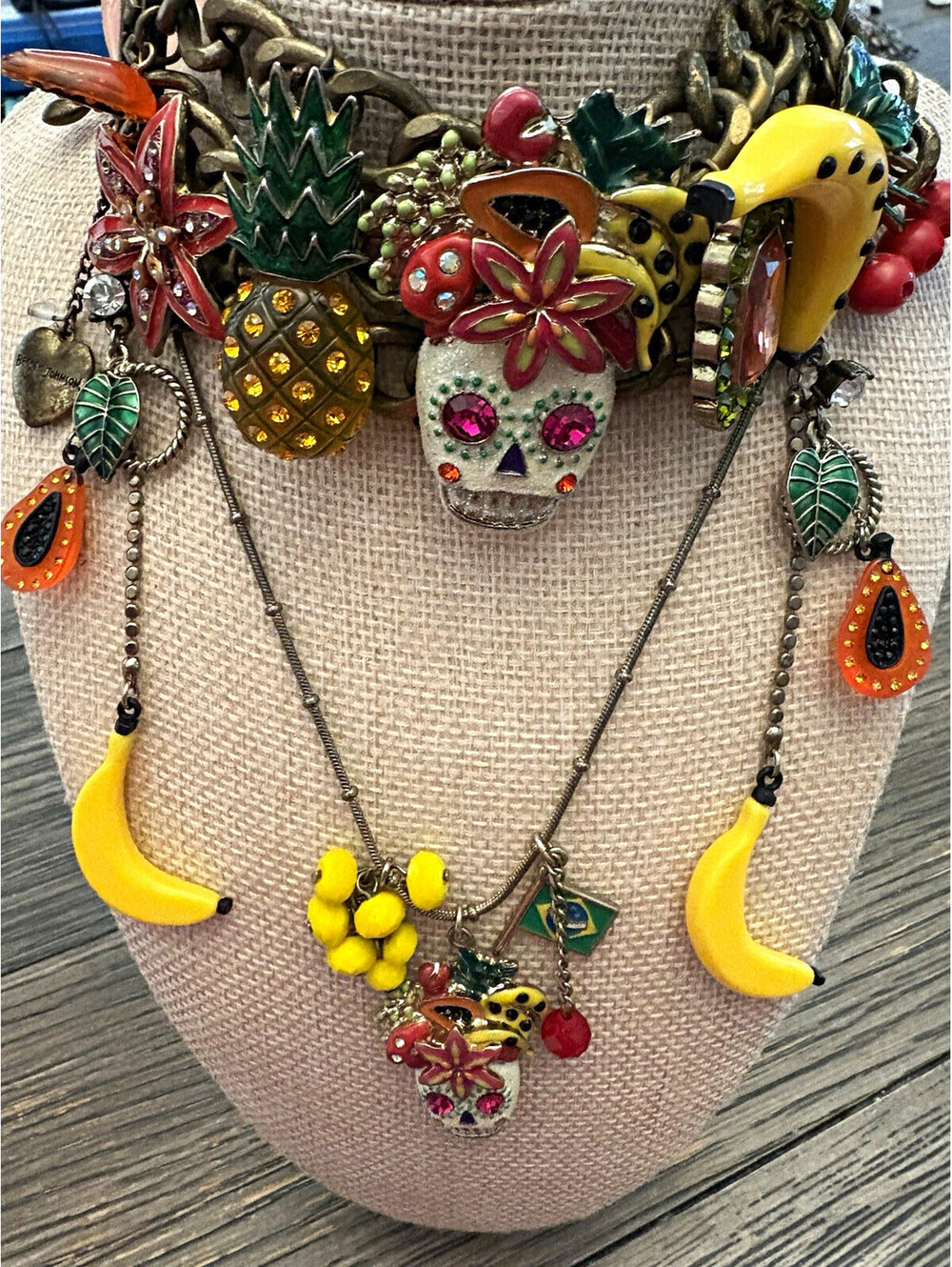 Estate  Betsey Johnson Rio sugar skull 3 piece set